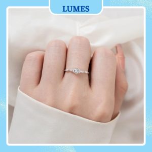 Nhẫn bạc nữ đính đá CZ lấp lánh Lumes - NB01
