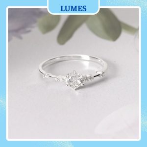 Nhẫn bạc nữ đính đá CZ lấp lánh Lumes - NB01