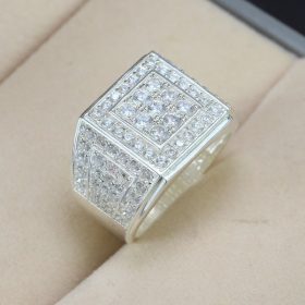 Tặng nhẫn bạc nam có ý nghĩa